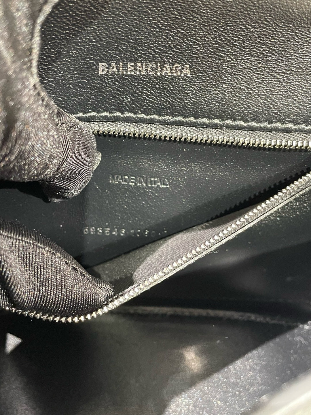 Balenciaga Black Crossbody 593546210H81060