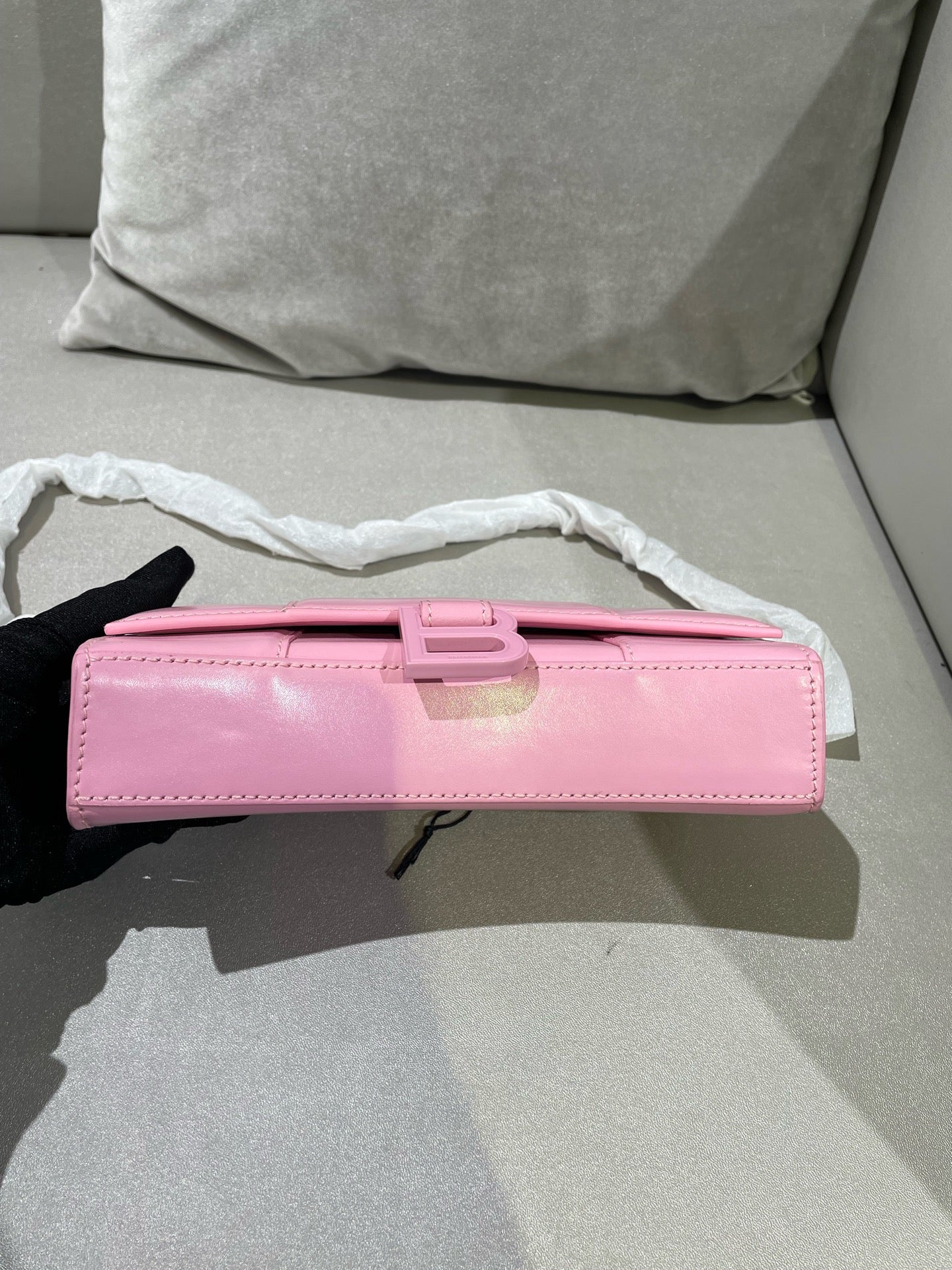 Balenciaga HOURGLASS Pink 6560501LR6Y5906