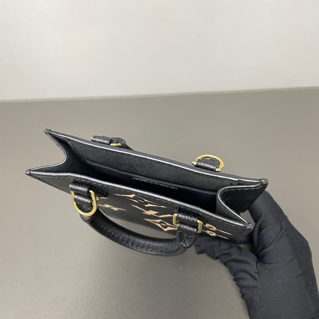 Louis Vuitton Black