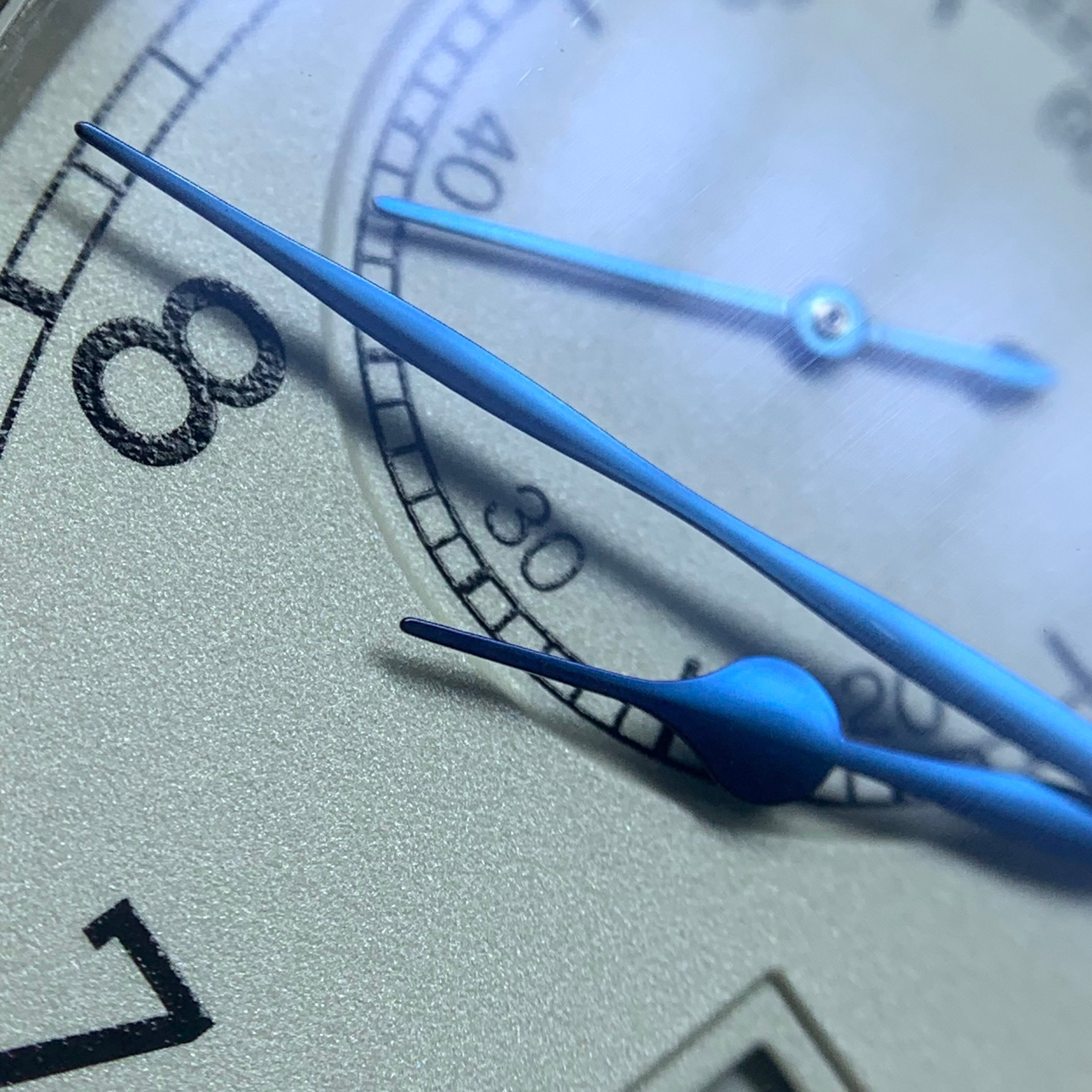 Glashutte Original Member of Parliament 44 millimeters 1-00-14-05-02-04