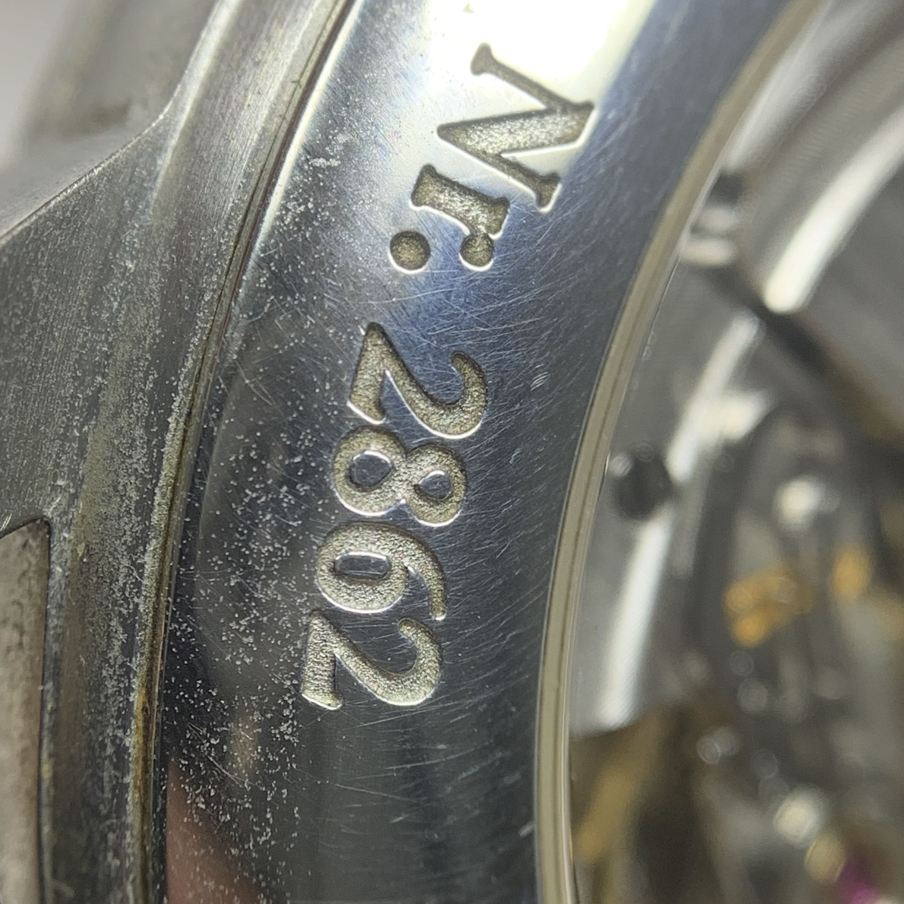 Glashutte Original Member of Parliament 44 millimeters 1-00-14-05-02-04