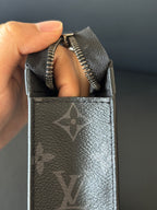 Louis Vuitton Clutch