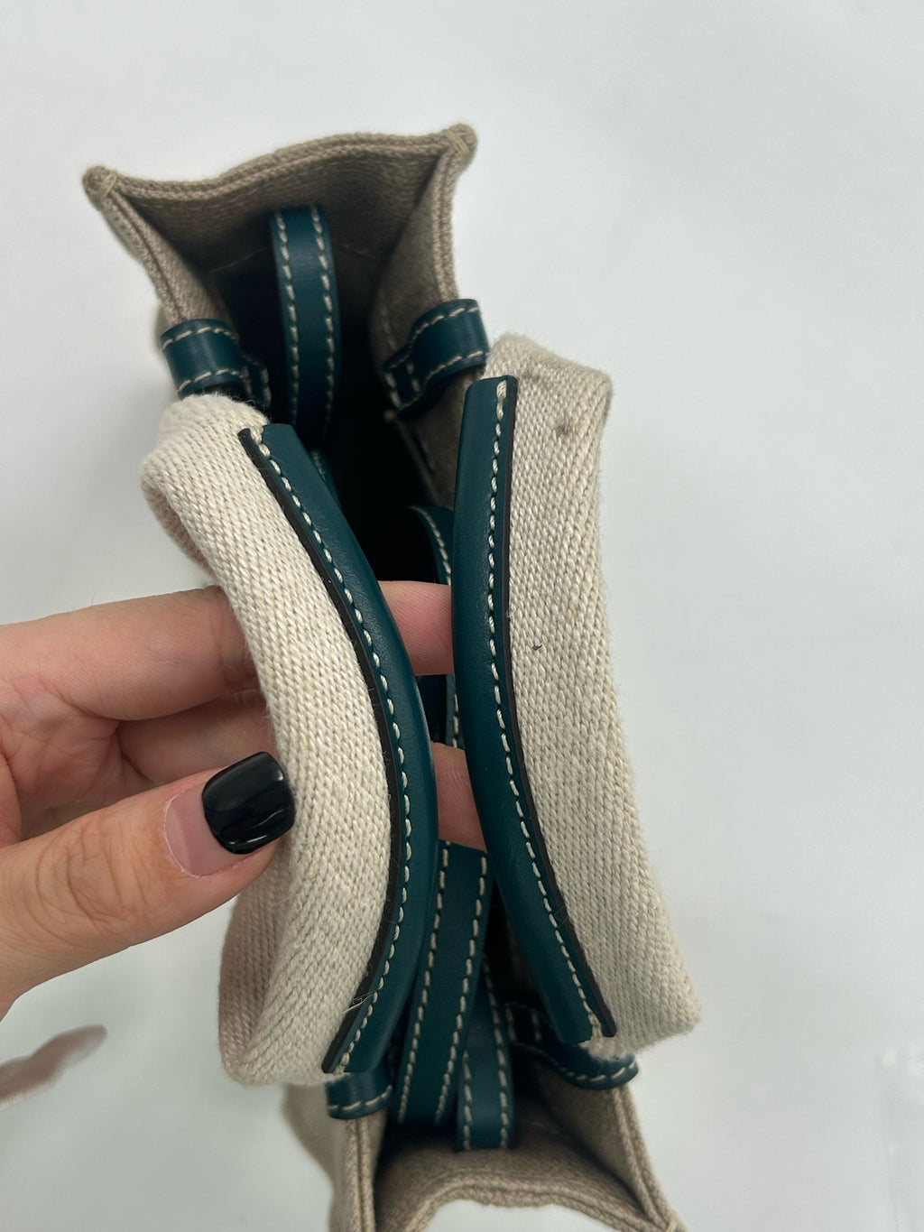 Chloe Canvas Shoulder Bag