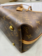 Louis Vuitton Crossbody