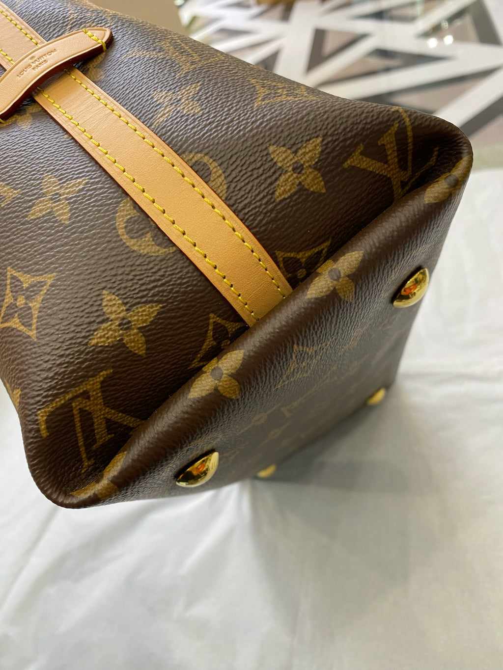Louis Vuitton Crossbody