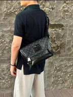 Louis Vuitton Messenger Bag