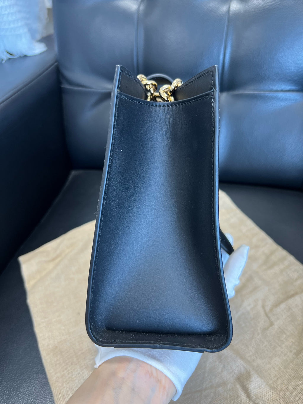 Gucci Black 4981569F26G8319