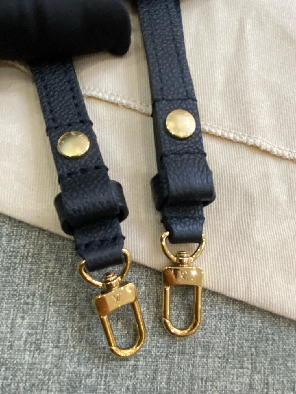 Louis Vuitton Metal Black Crossbody