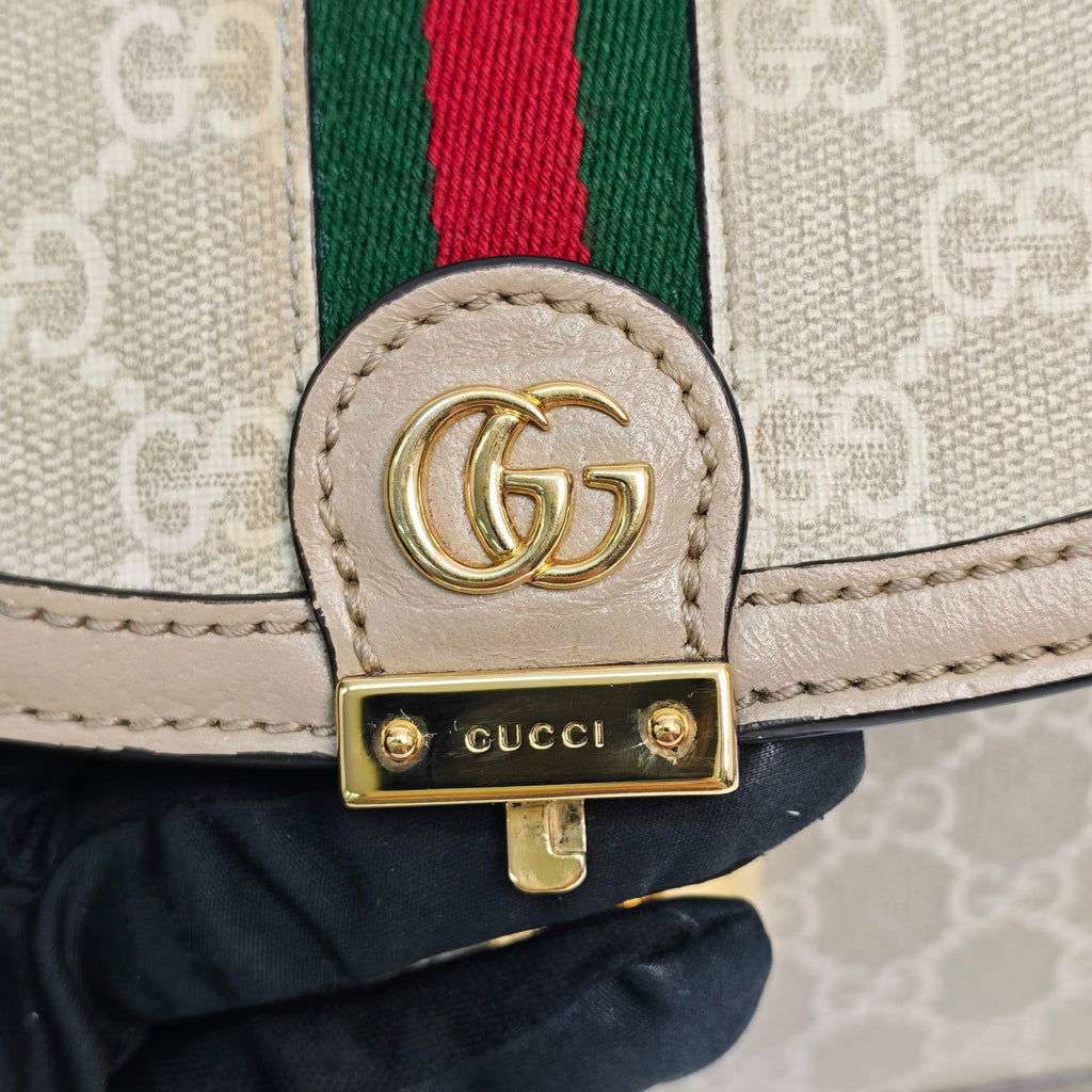 Gucci Messenger Bag