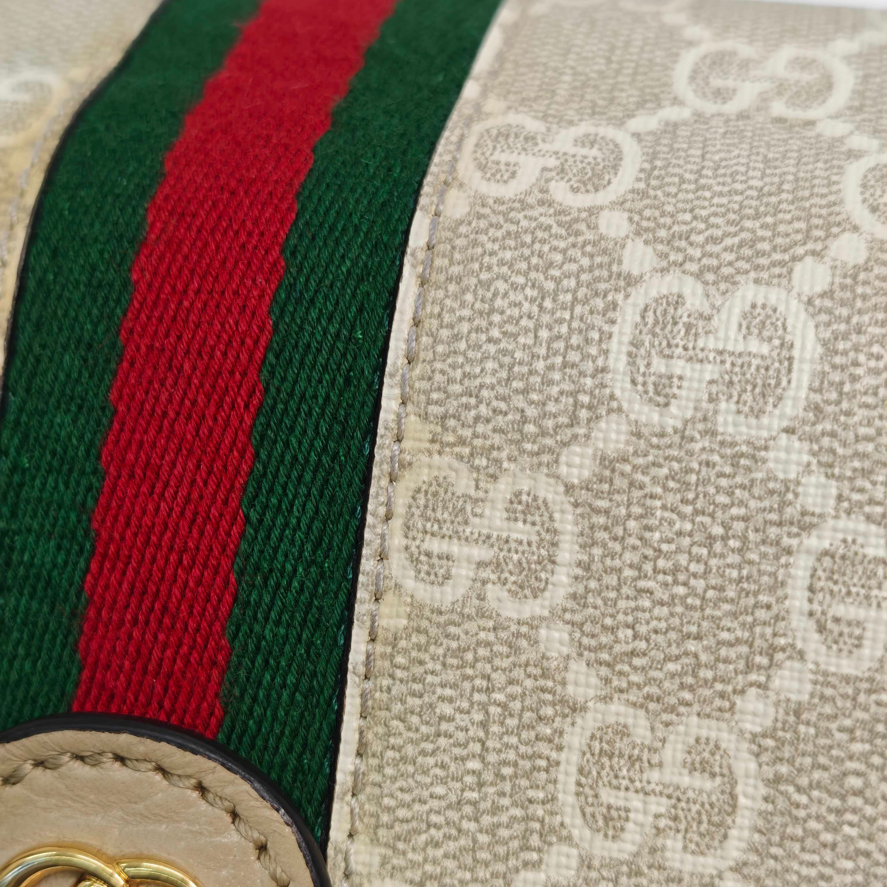 Gucci Messenger Bag