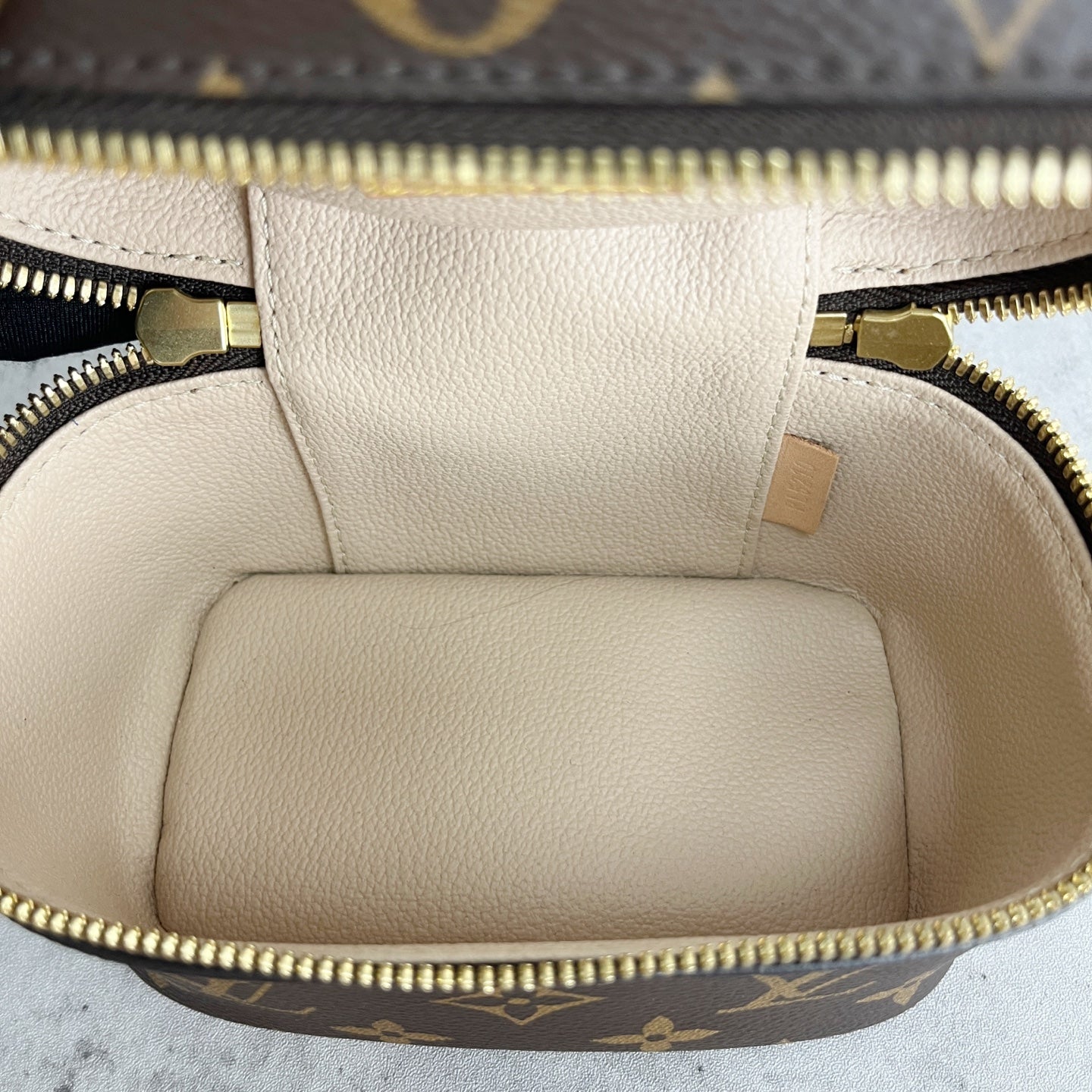 Louis Vuitton Nice Nano M44936
