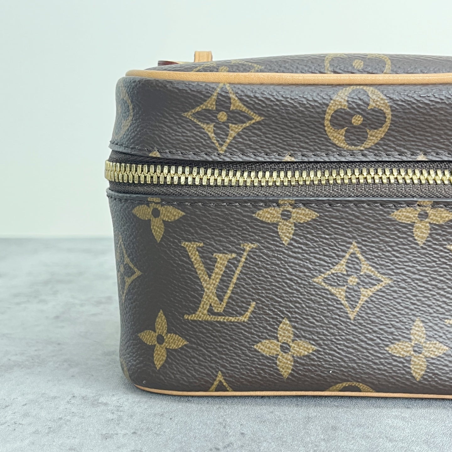 Louis Vuitton Nice Nano M44936