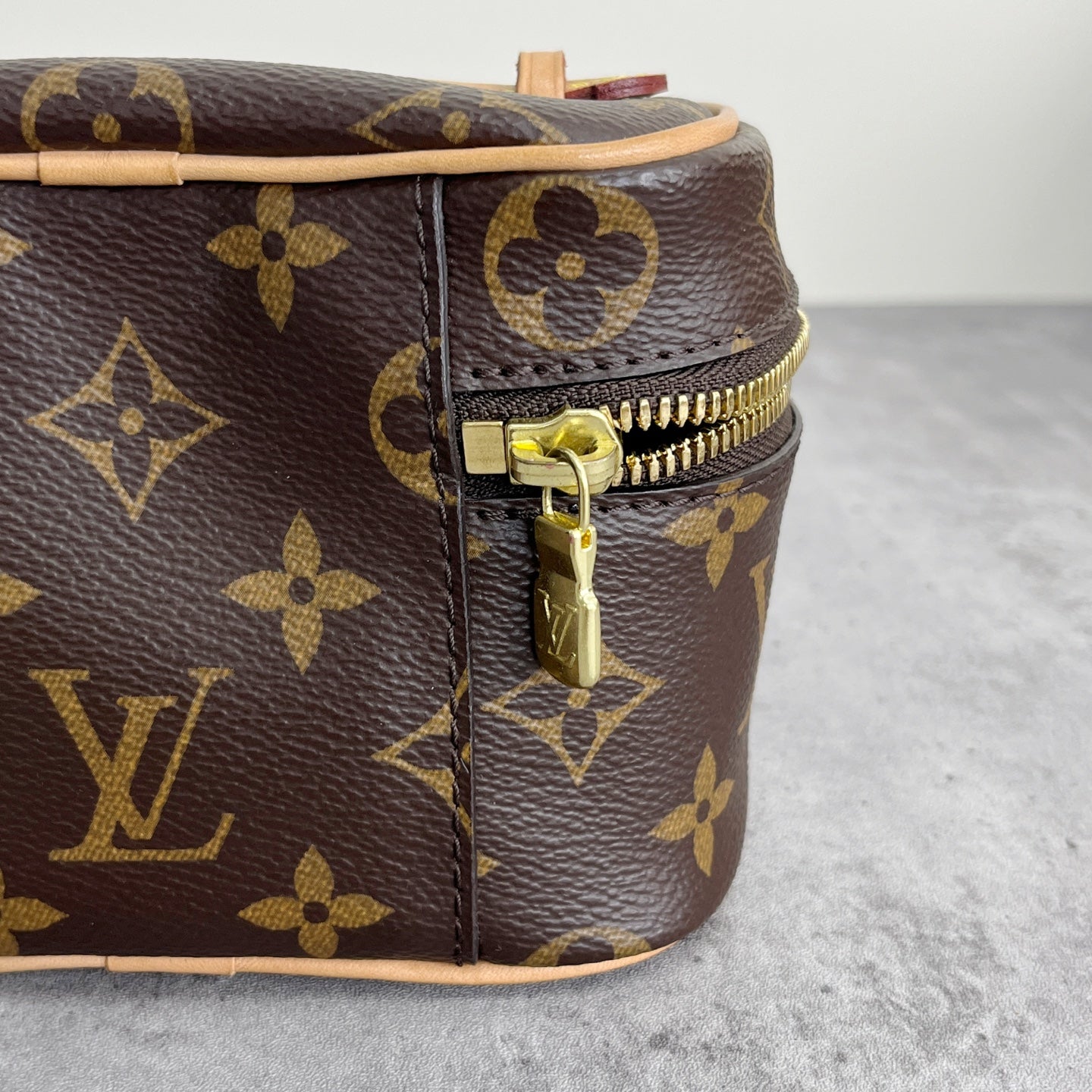 Louis Vuitton Nice Nano M44936