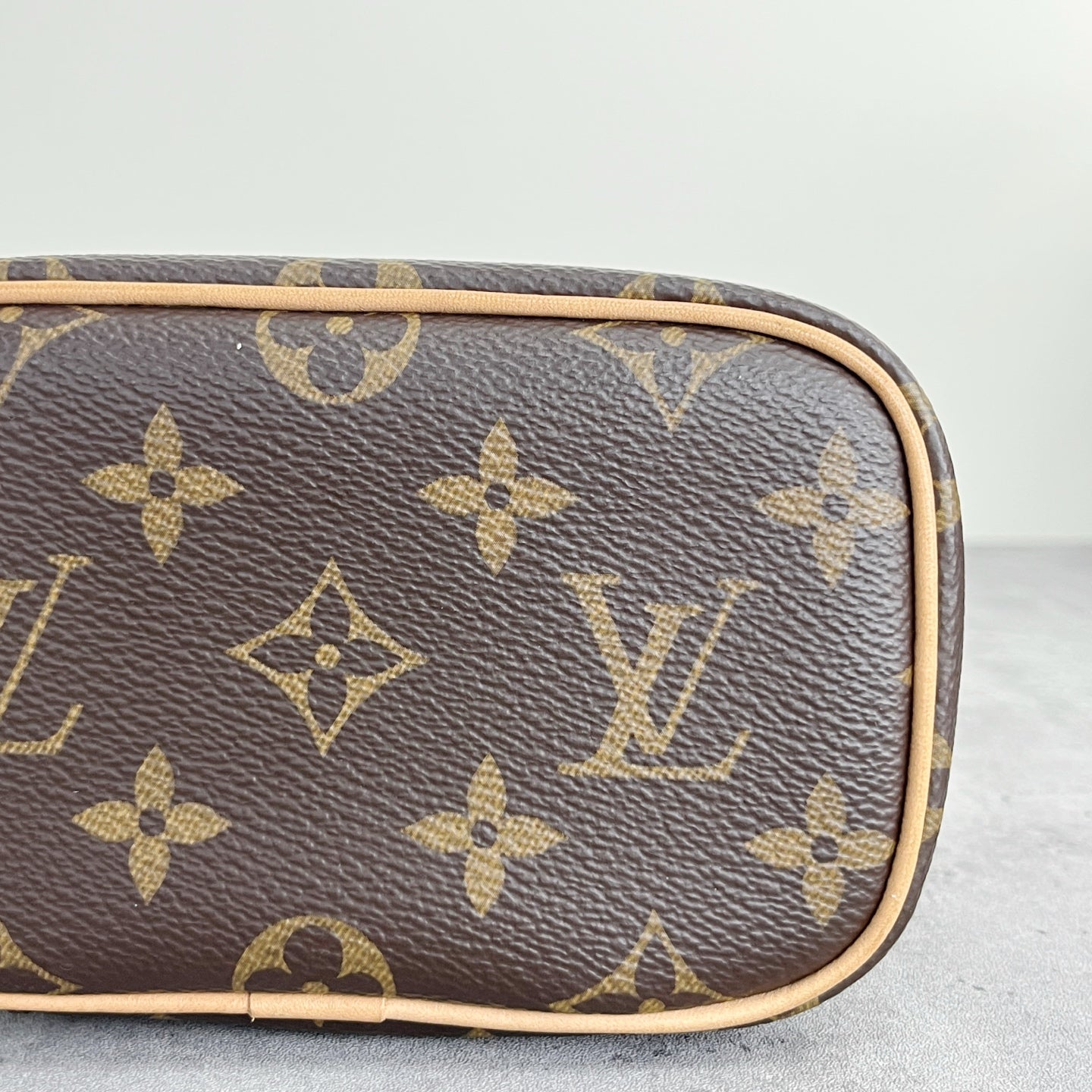 Louis Vuitton Nice Nano M44936
