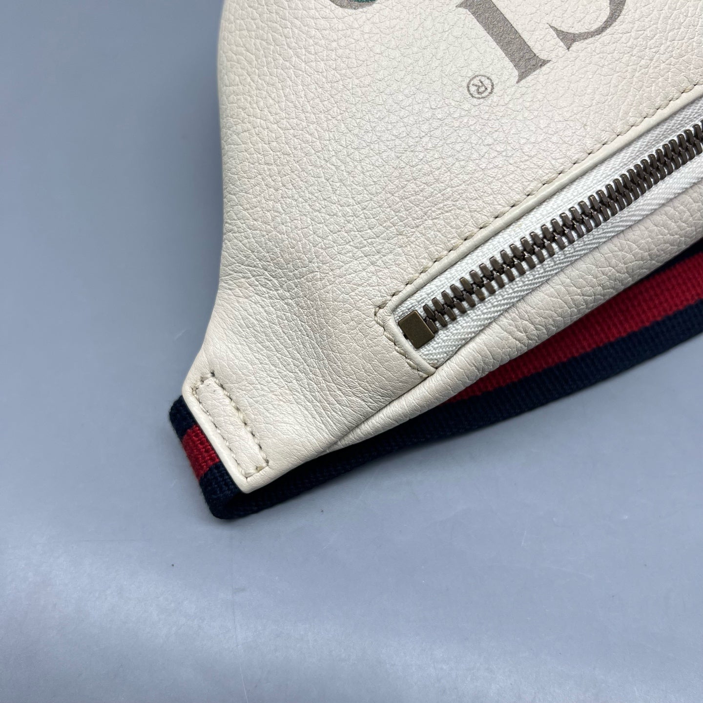 Gucci White Sling Bag
