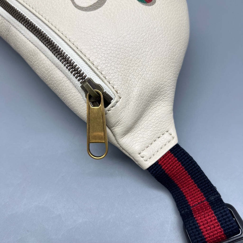 Gucci White Sling Bag