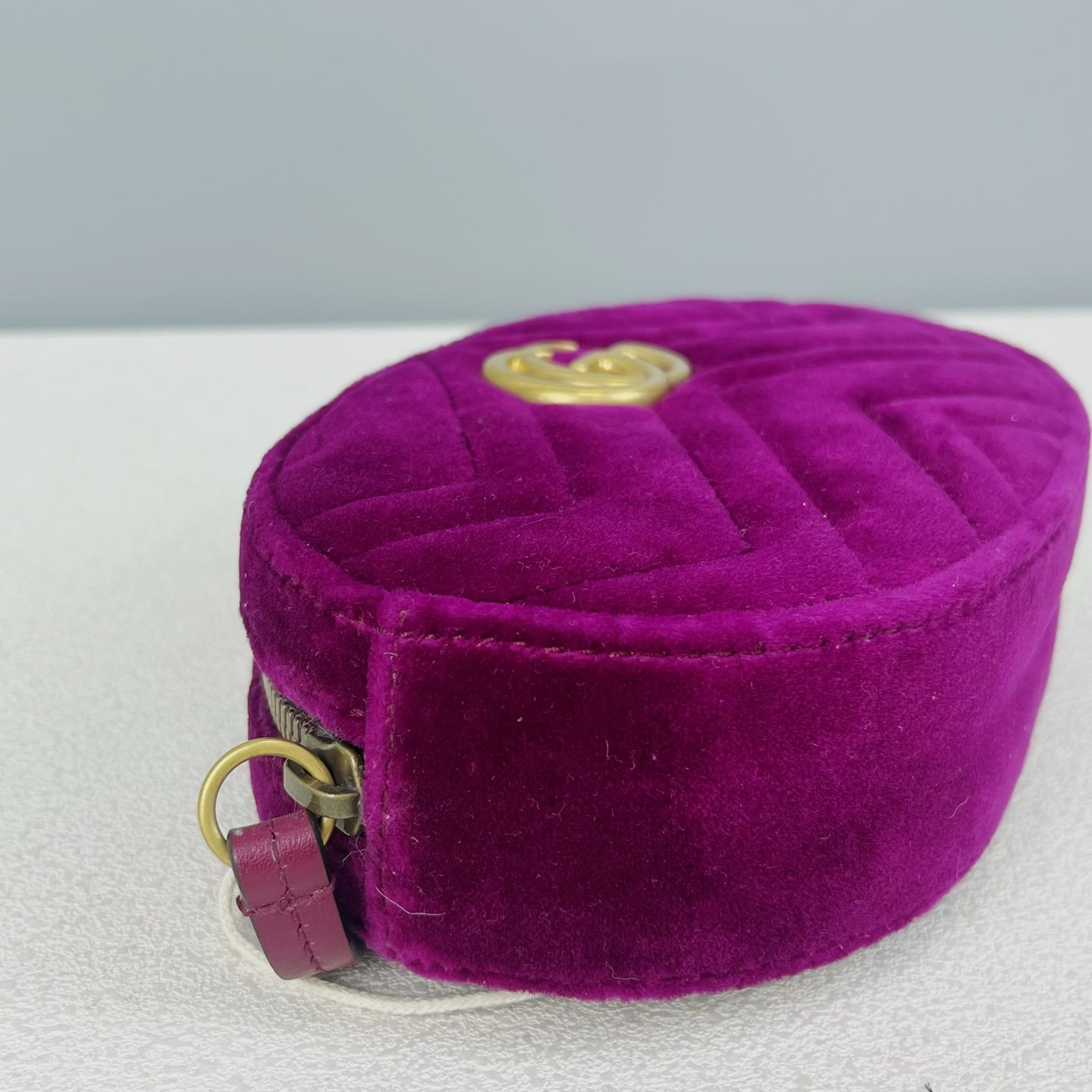 Gucci GG MARMONT Velvet Purple Sling Bag 476434-9FRDT-1000