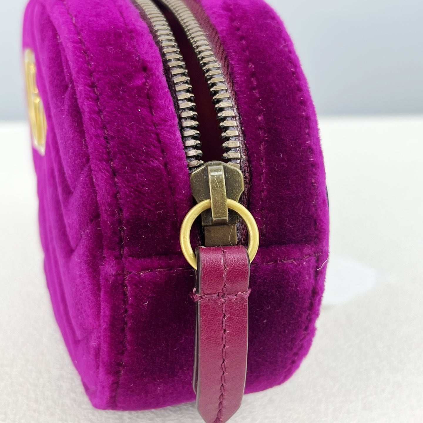 Gucci GG MARMONT Velvet Purple Sling Bag 476434-9FRDT-1000