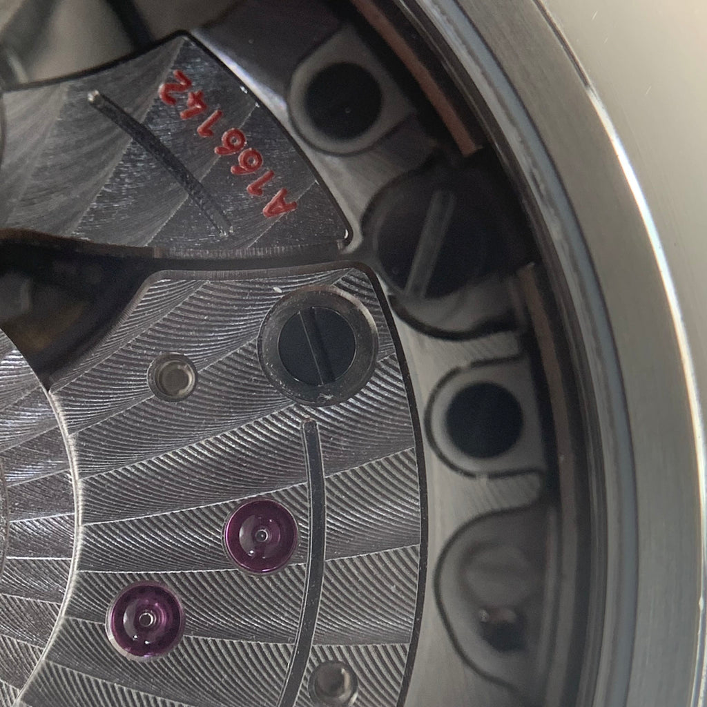 Omega Flying Disc Series 41 434.13.41.20.03.001
