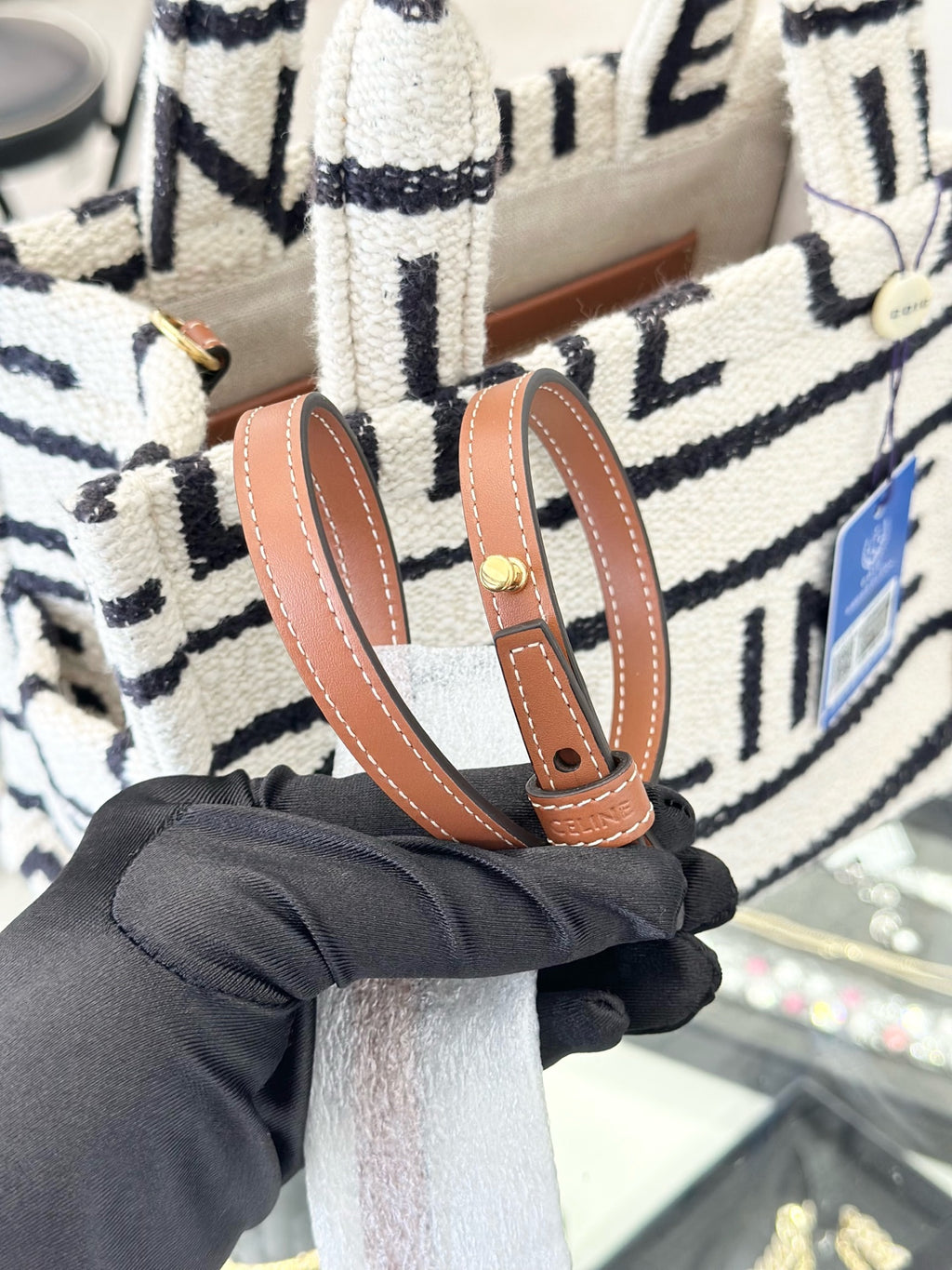 Celine Canvas Tote CONF.199162EG8.01WB