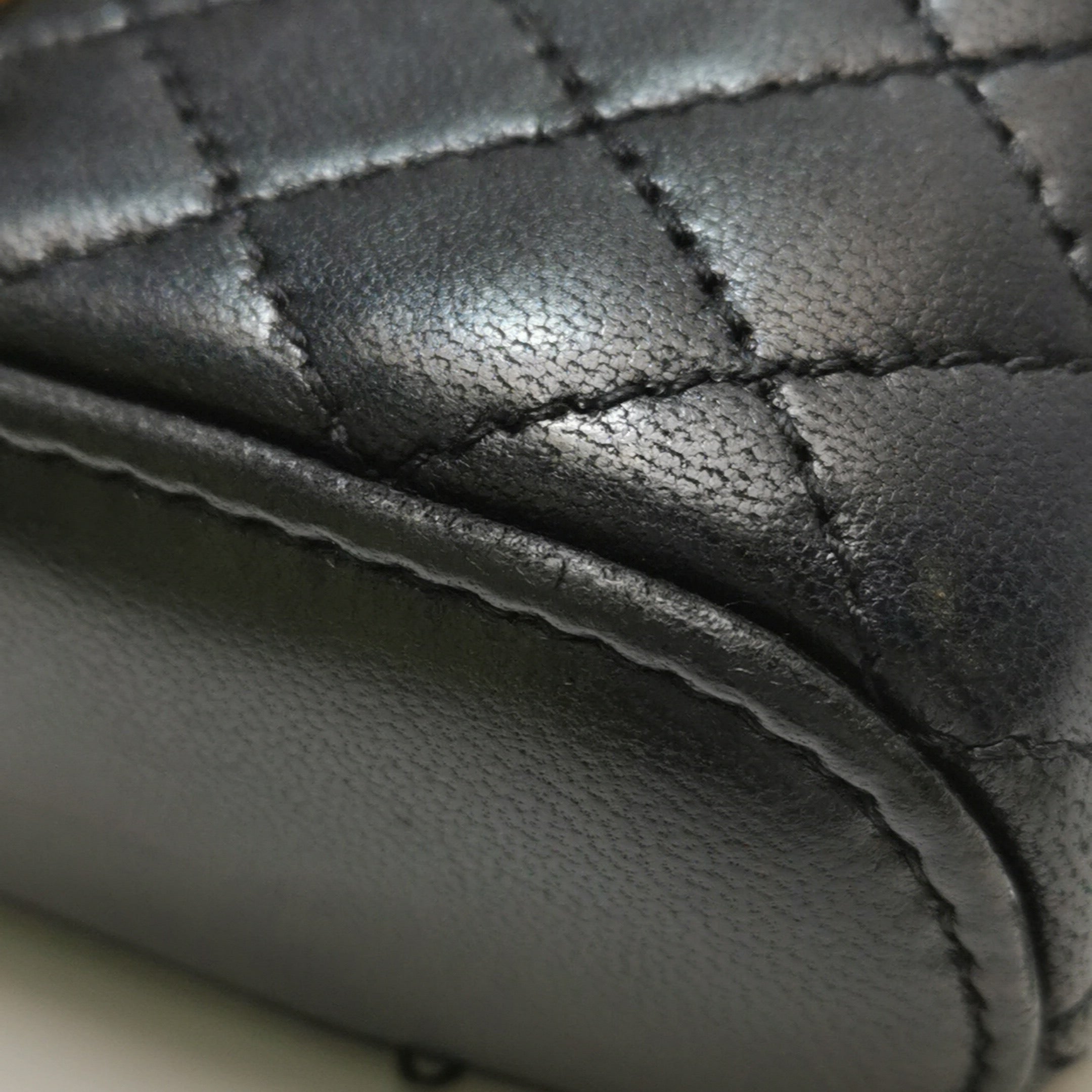 Saint laurent GABY Mini Lambskin Cosmetic Bag Crossbody 8192851EL071000