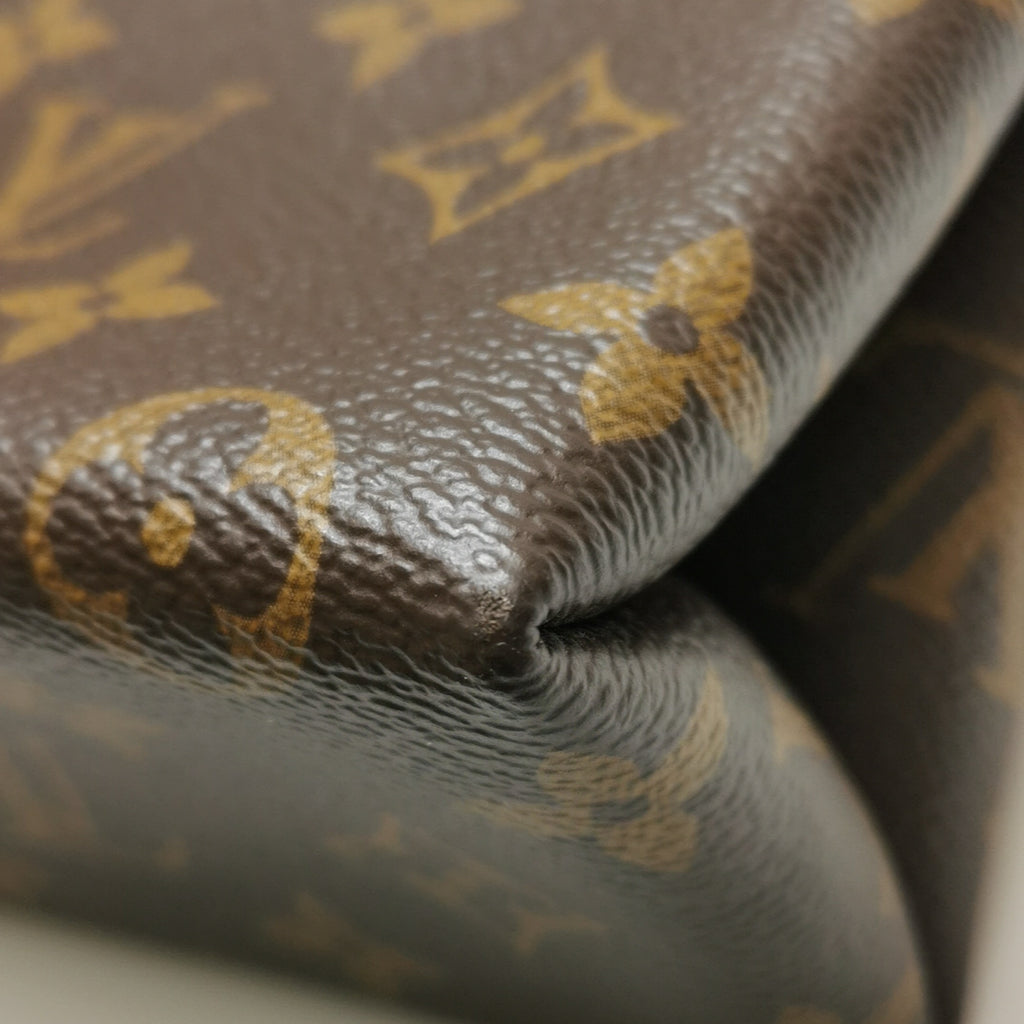 Louis Vuitton Crossbody M44141