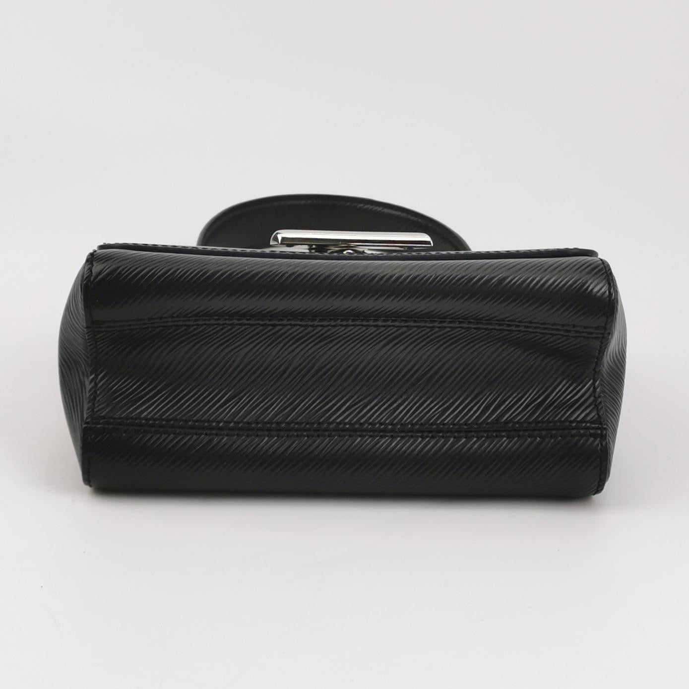 Louis Vuitton Crossbody M50332