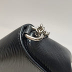 Louis Vuitton Crossbody M50332