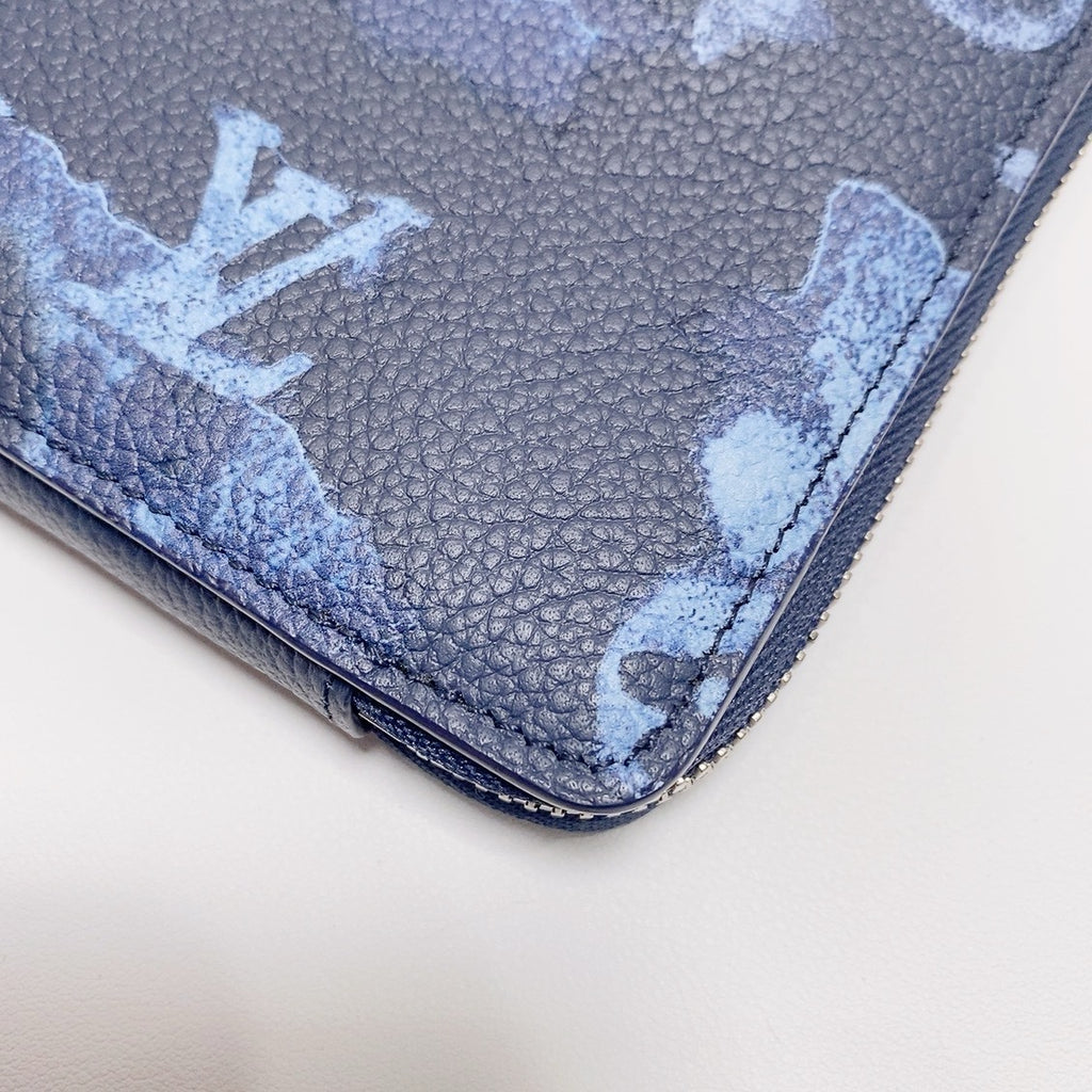 Louis Vuitton Leather Blue Crossbody