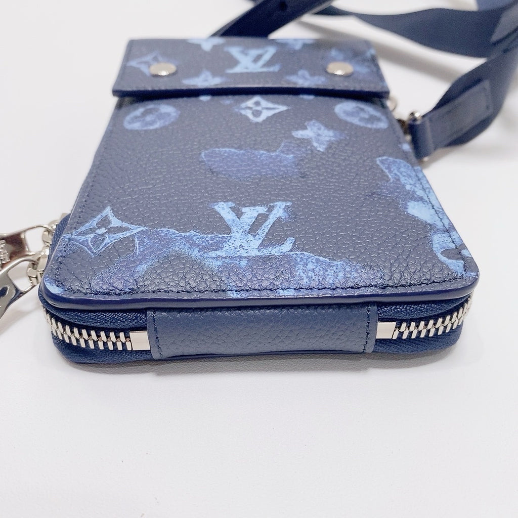 Louis Vuitton Leather Blue Crossbody