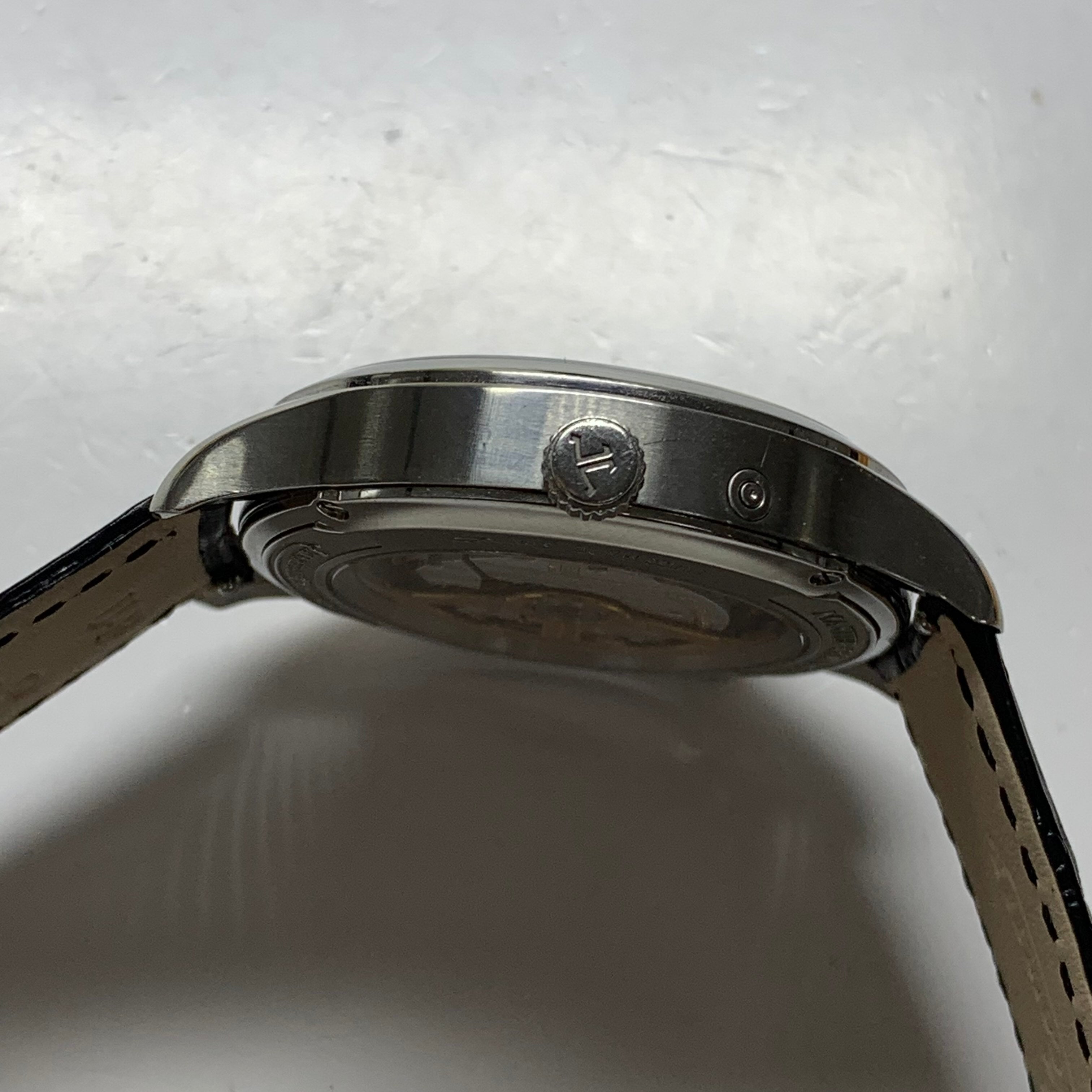 Jaeger LeCoultre Master 39MM Q1428121