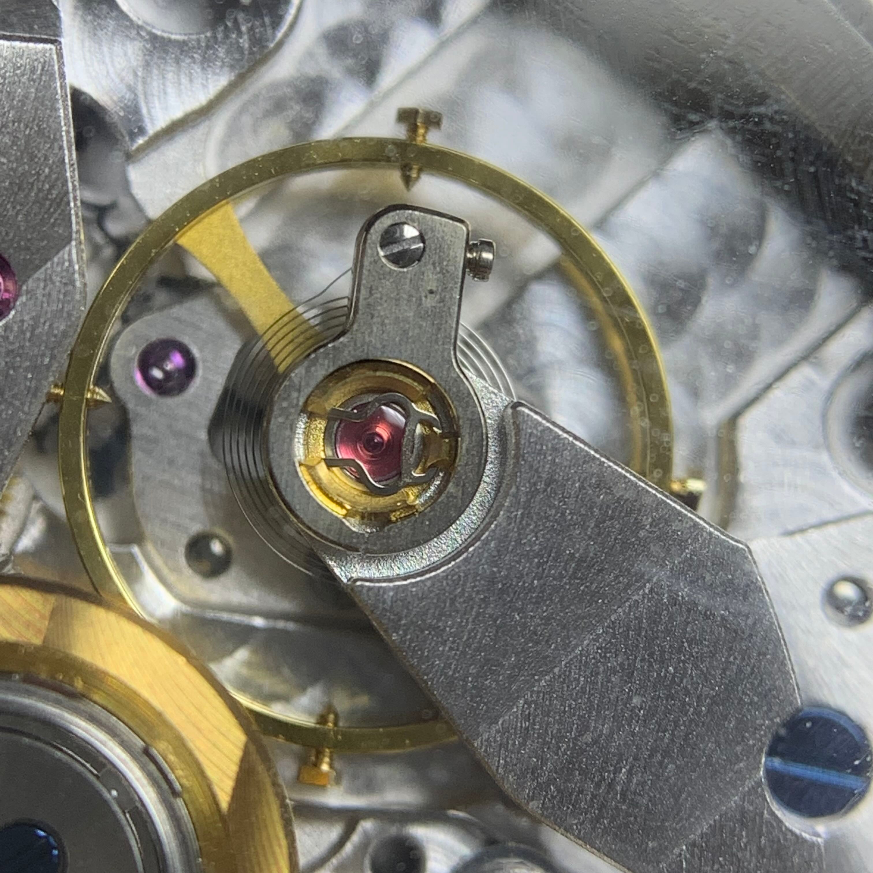 Jaeger LeCoultre Master 39MM Q1428121