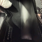 Givenchy Cut Out Series Black Crossbody 20 cm x 20 cm x 6.5 cm BB50HNB00D-001