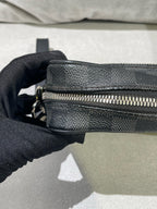 Louis Vuitton Black Clutch M51726