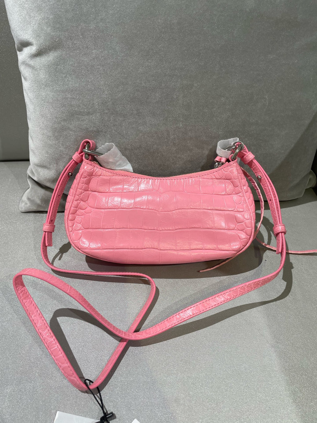 Balenciaga LE Pink 69581423EBY5812