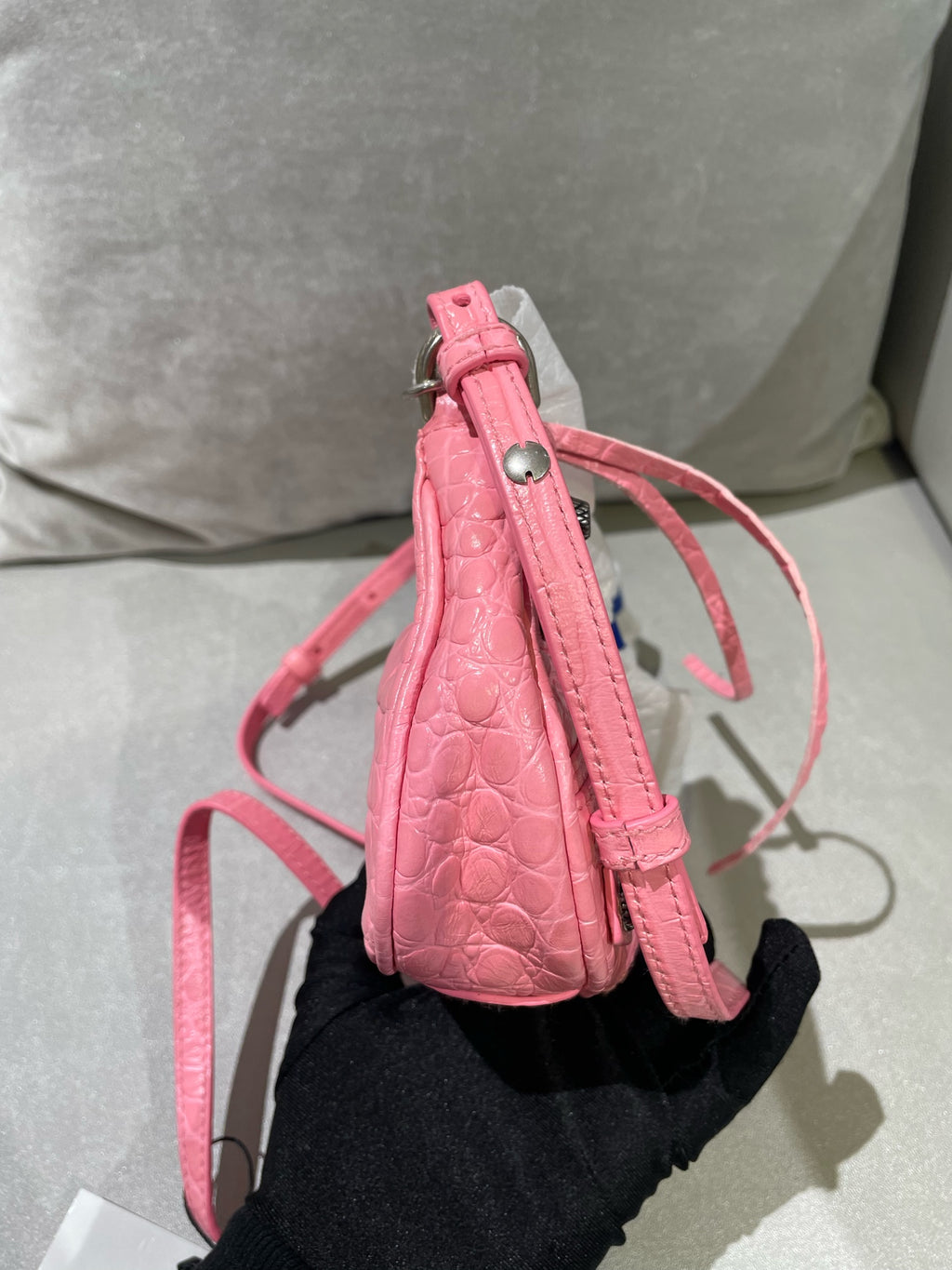 Balenciaga LE Pink 69581423EBY5812