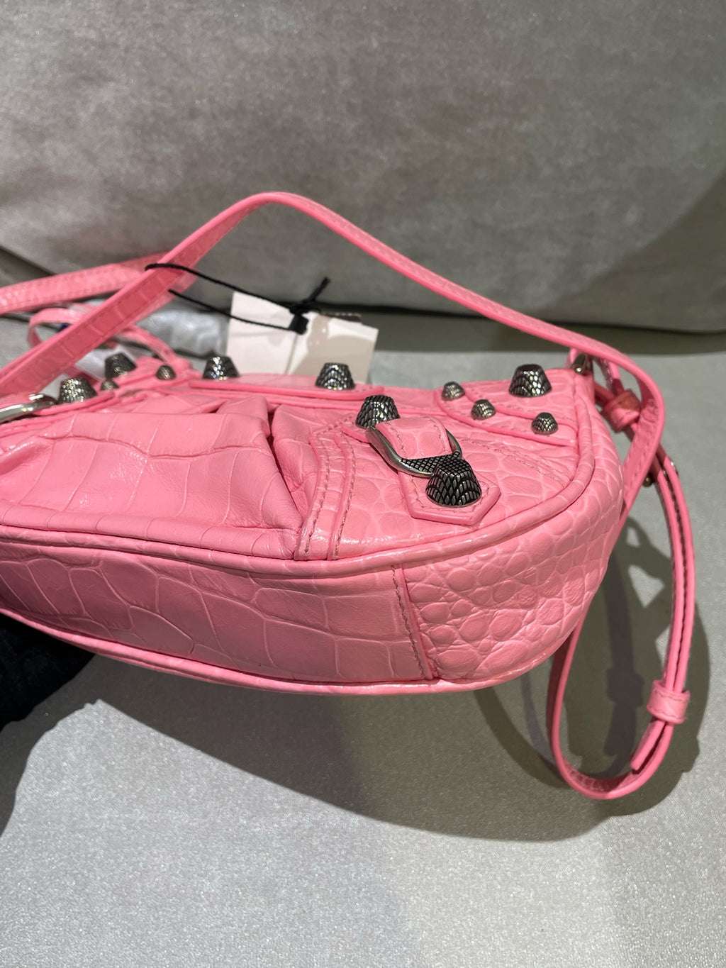 Balenciaga LE Pink 69581423EBY5812