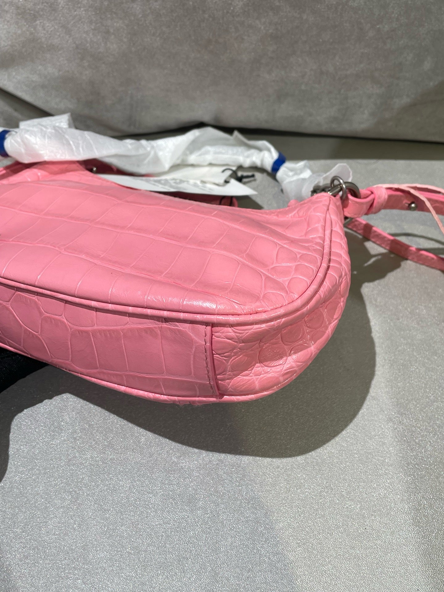 Balenciaga LE Pink 69581423EBY5812