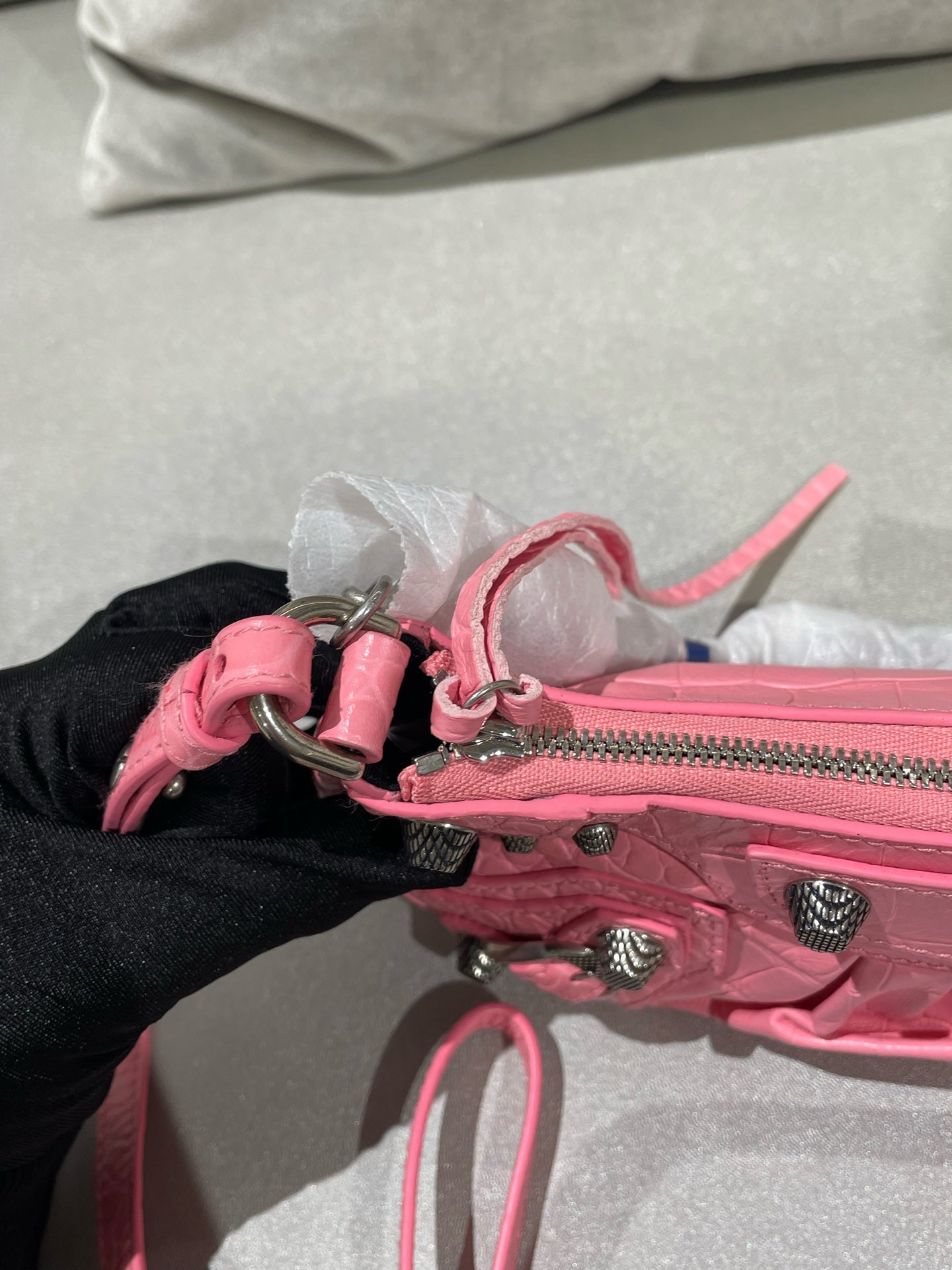 Balenciaga LE Pink 69581423EBY5812