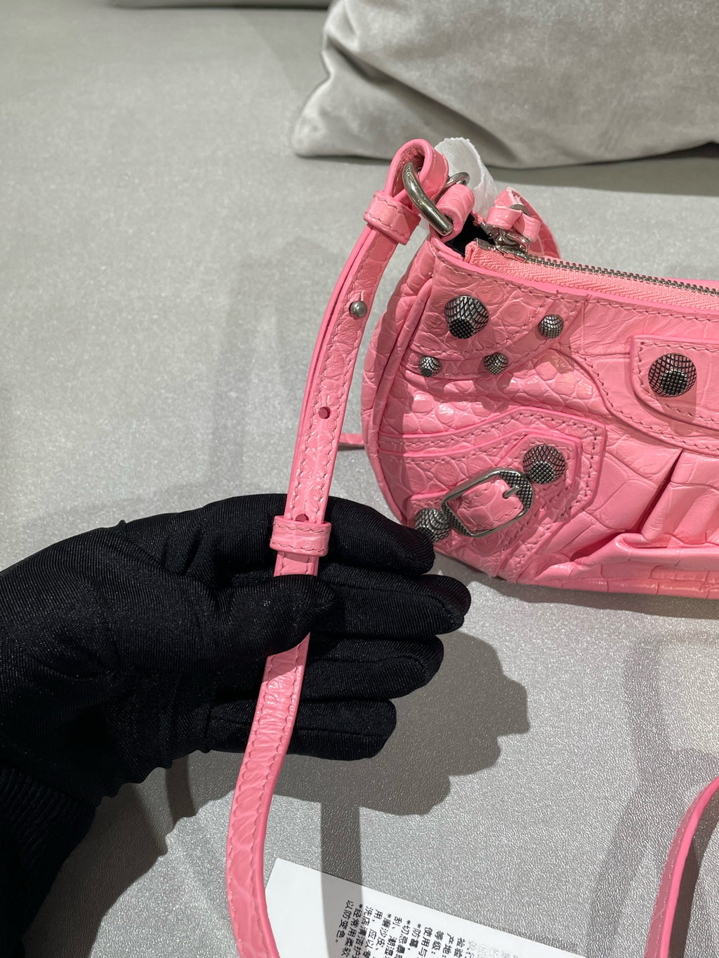 Balenciaga LE Pink 69581423EBY5812