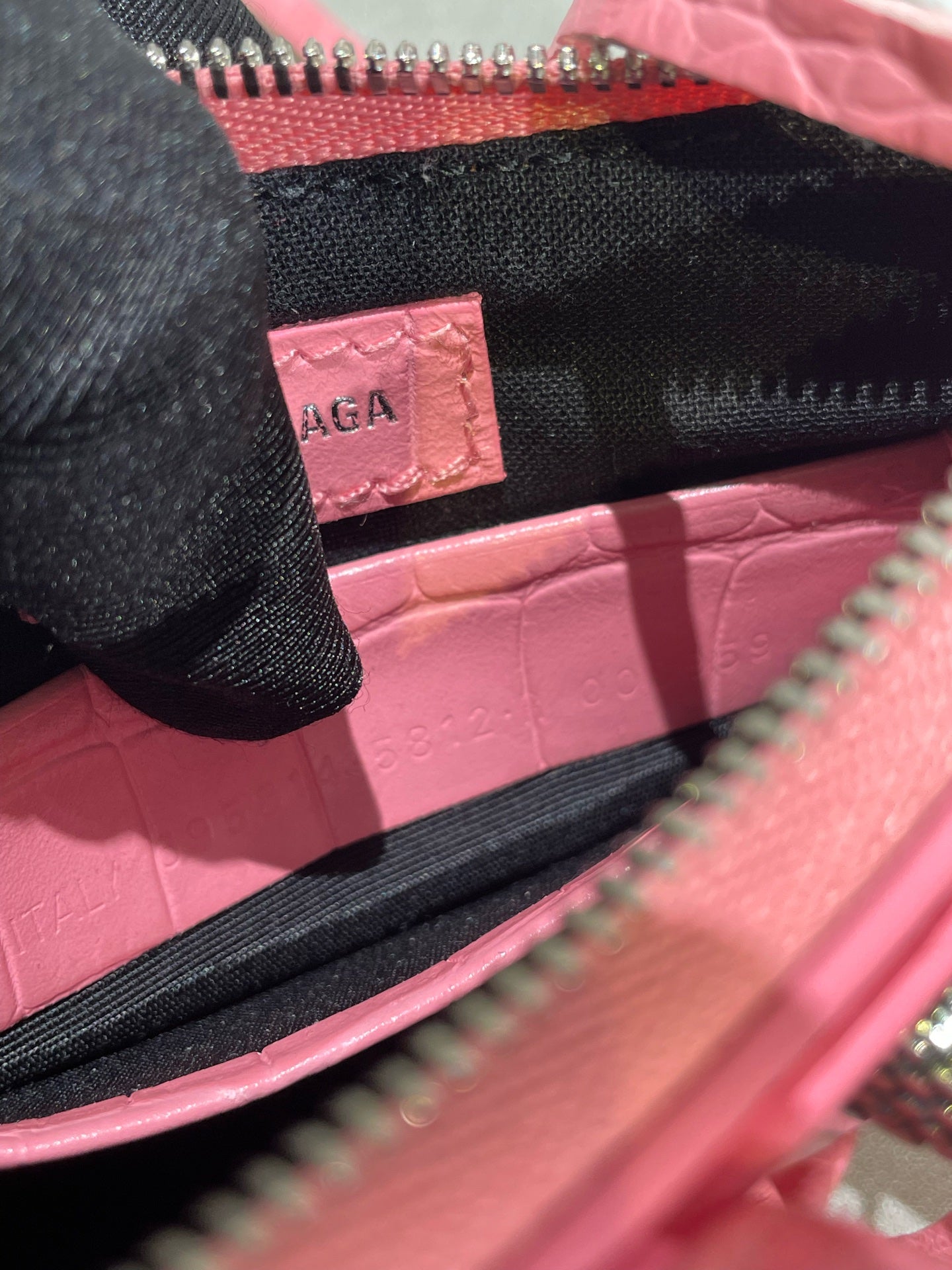 Balenciaga LE Pink 69581423EBY5812
