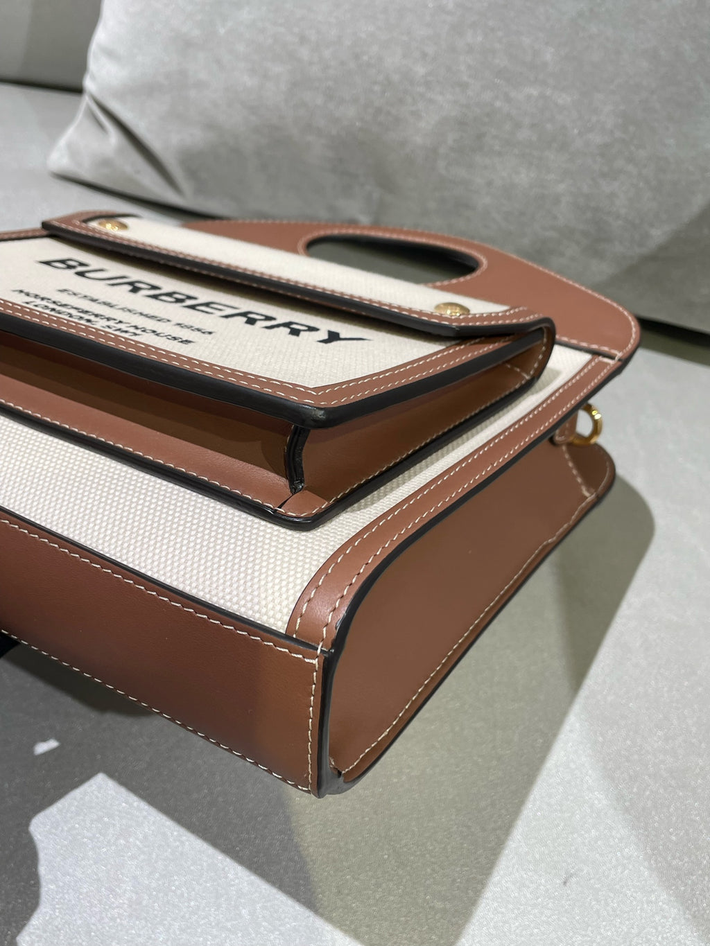 Burberry Canvas Beige Messenger Bag 80393611