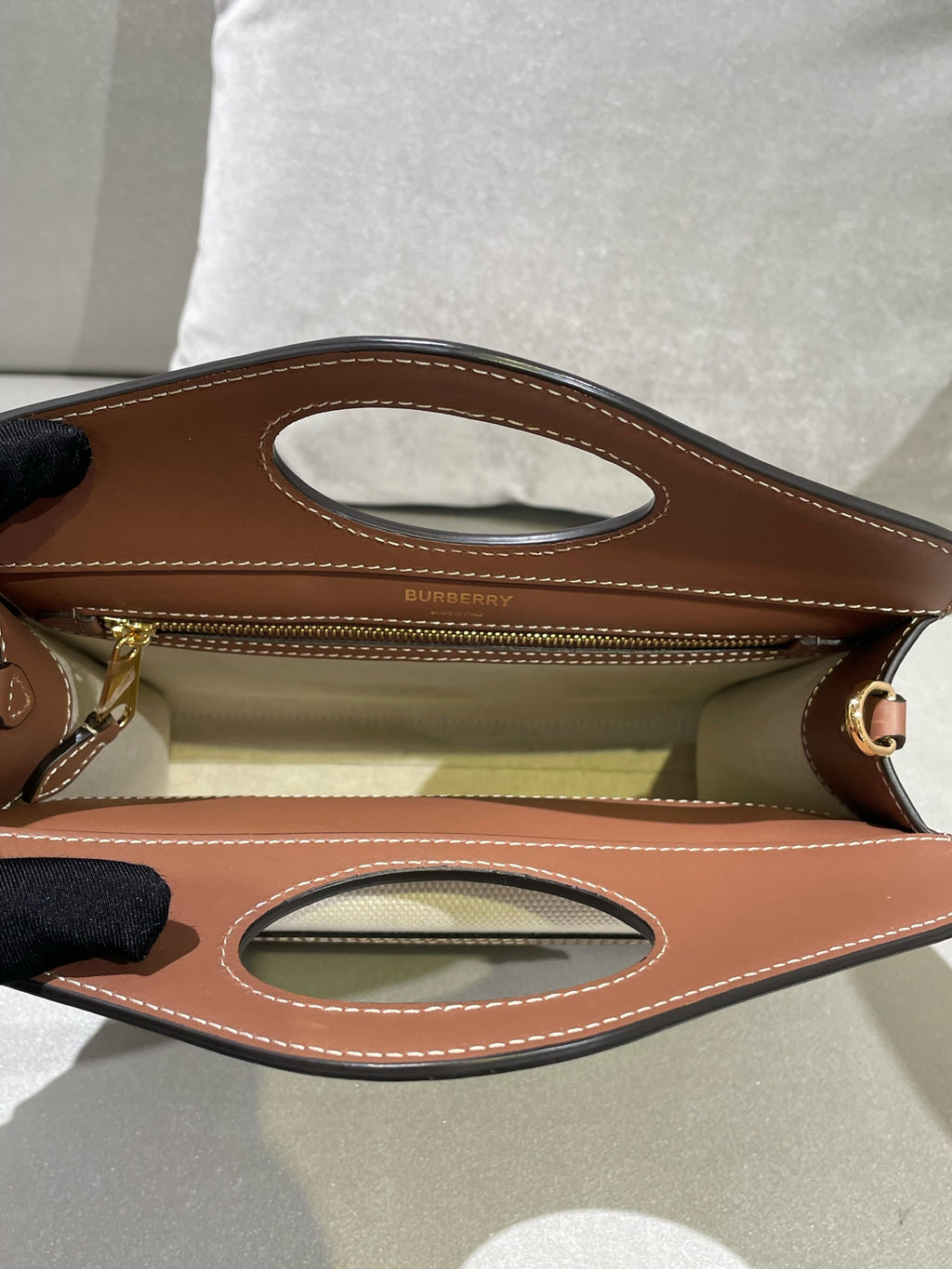 Burberry Canvas Beige Messenger Bag 80393611