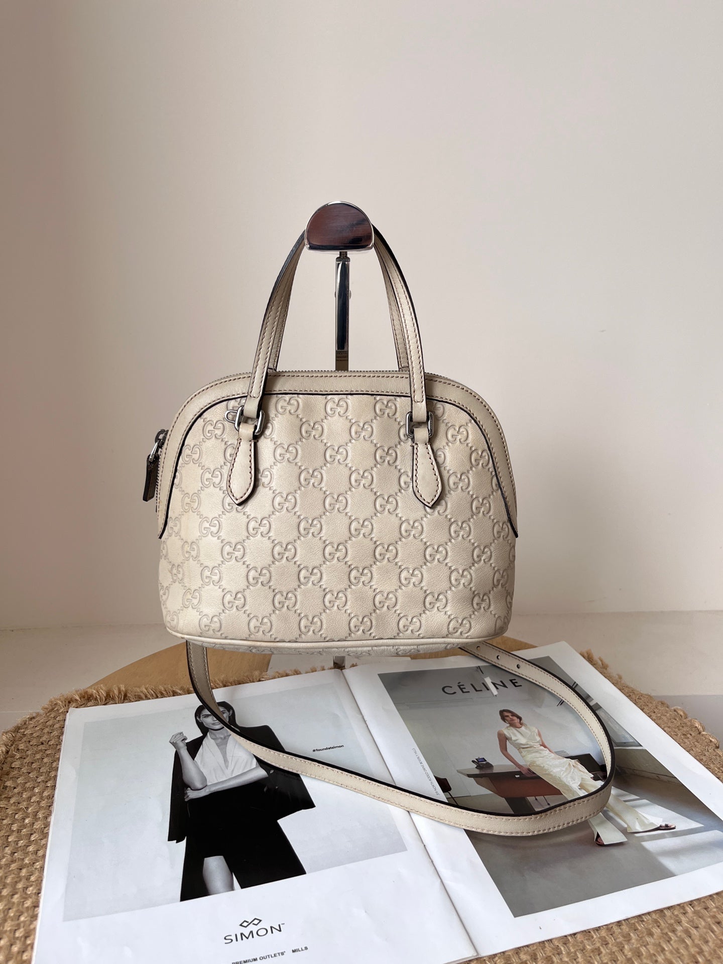 Gucci Beige