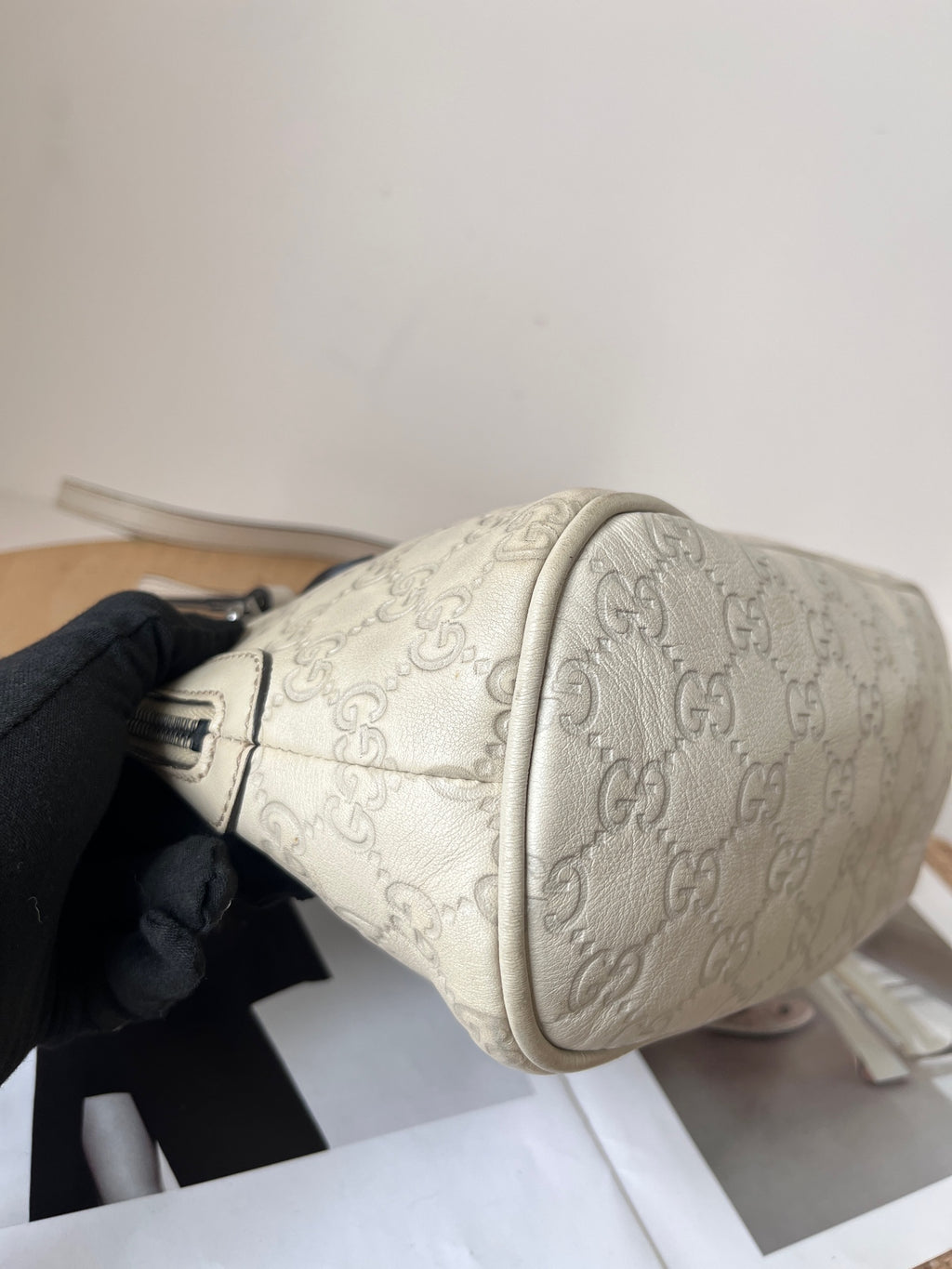 Gucci Beige