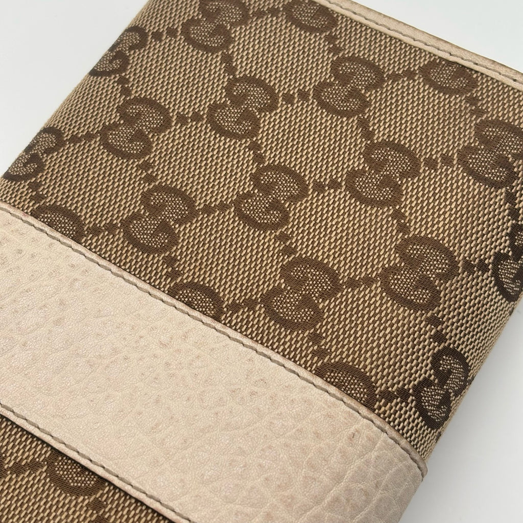 Gucci Canvas