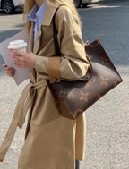 Louis Vuitton Tote