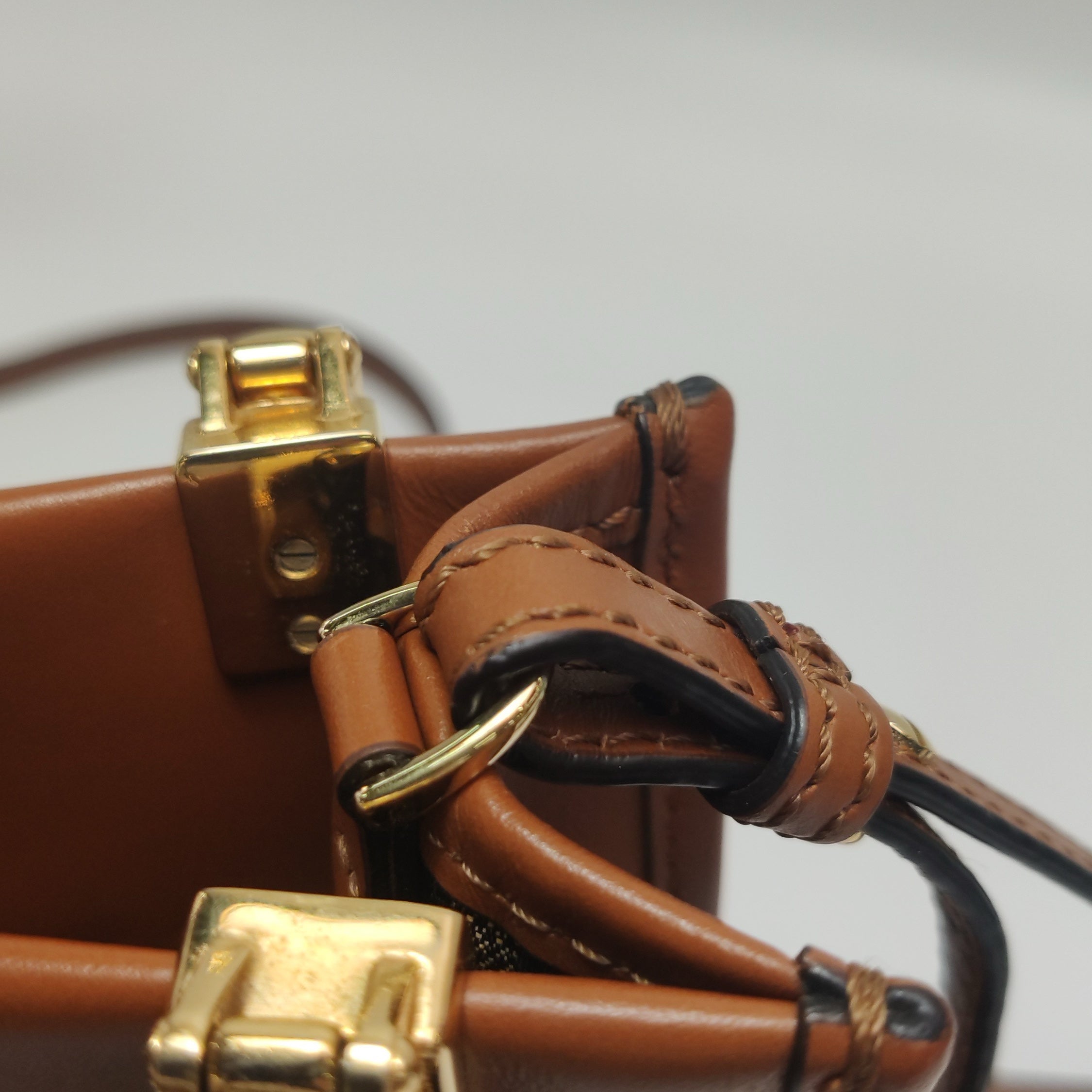 Fendi Handbag Other Crossbody 8BS051ABVLF0PWZ