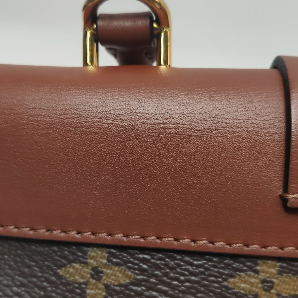 Louis Vuitton Locky Bb Crossbody M44654