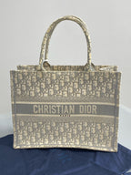 Dior Gray Tote M1296ZRIW_M932